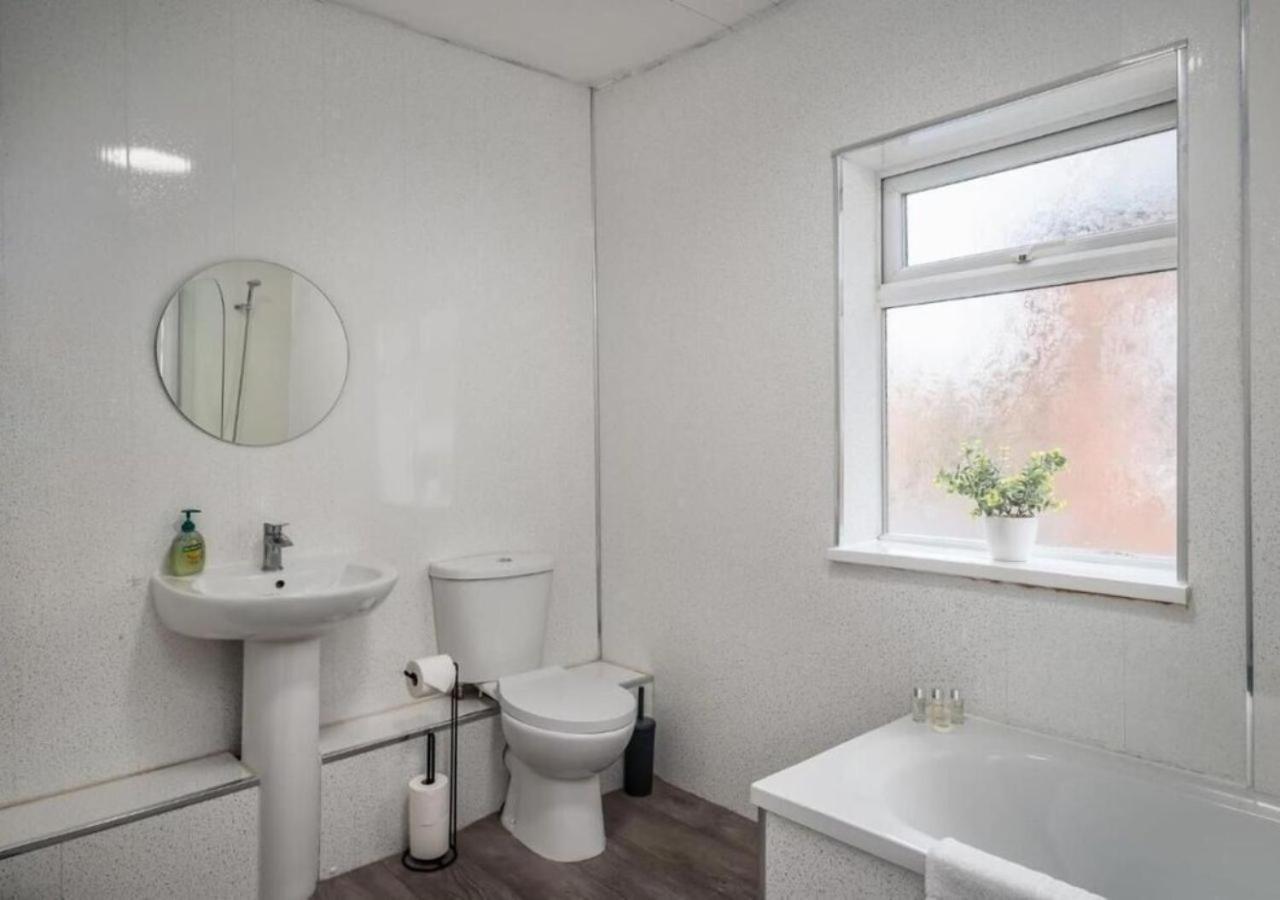 Appartamento Spacious & Cosy 4 Bedroom House In